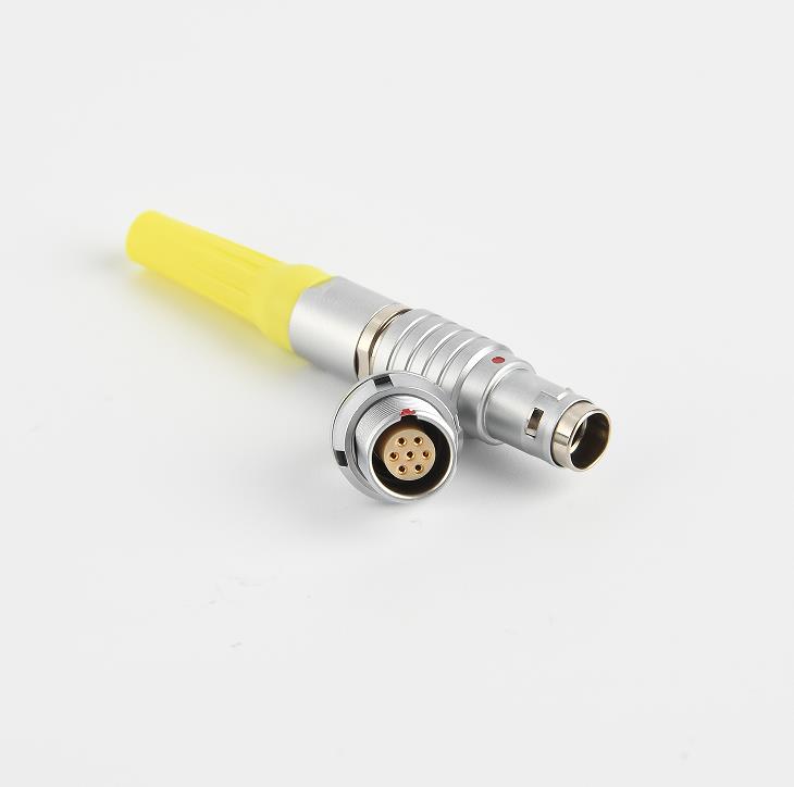 如何正確安裝和使用信號防水連接器？