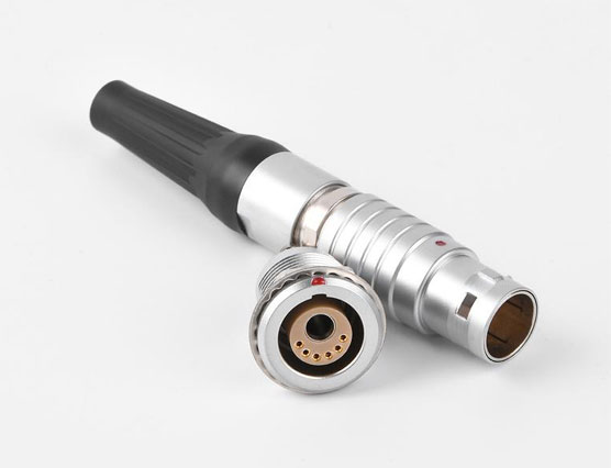 1694770147230946.jpg 信號混裝航空插頭-內窺鏡用2B6芯+1同軸連接器-M15推拉自鎖航插37.jpg